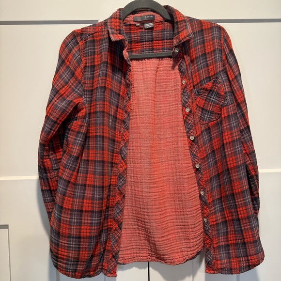 Sandra Ingrish Red and Black Plaid Flannel Shirt Medium - Picture 1 of 4